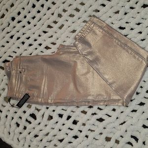 VICTORIAS SECRET Siren Metalic Jeans mid rise. Rose gold. Brand new!!!!!